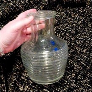 Vintage Anchor Hocking Glass Ribbed Bee Hive Juice Decanter